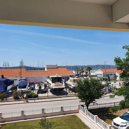 Emili Br6 Appartement Biograd Na Moru